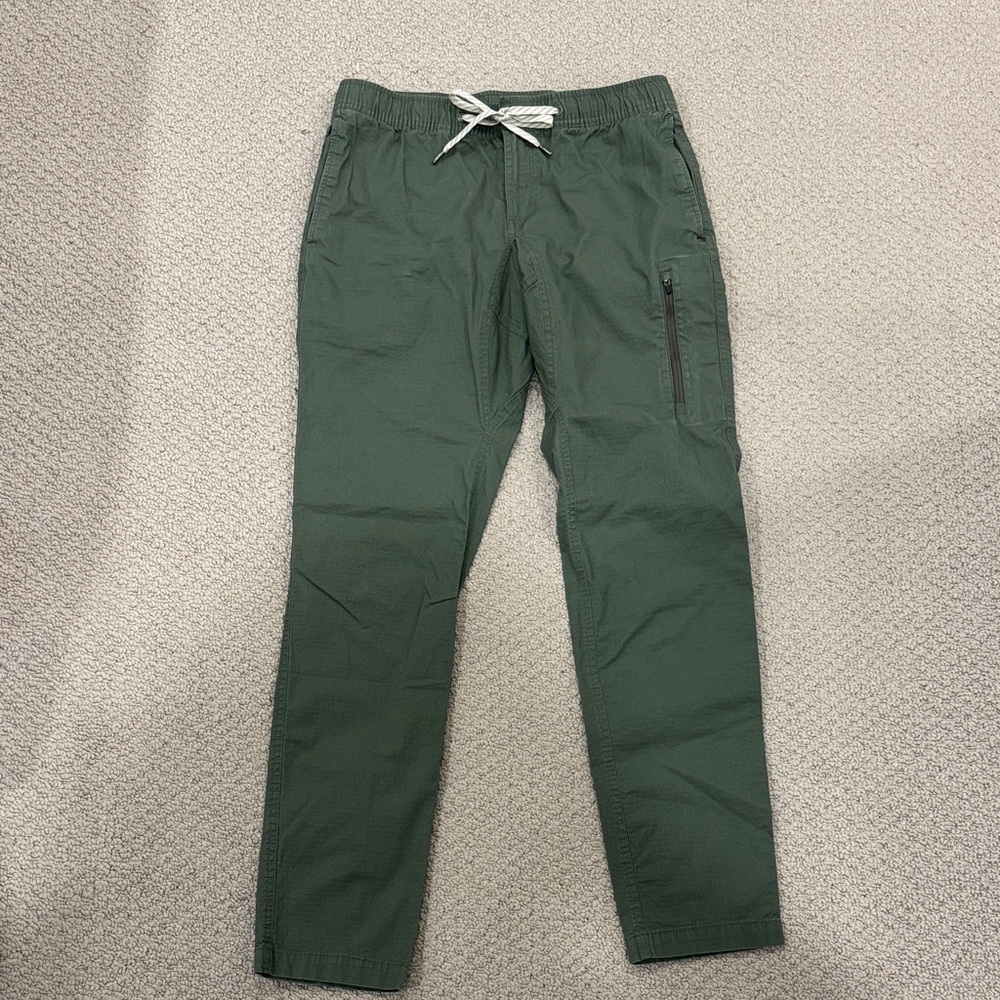 Vuori Ripstop Green Pants